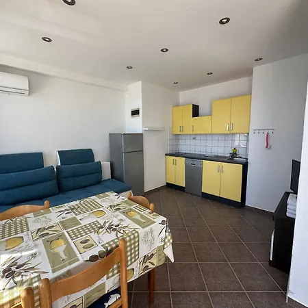 M Ground Floor For 4 Persons Lejlighed Ljubač